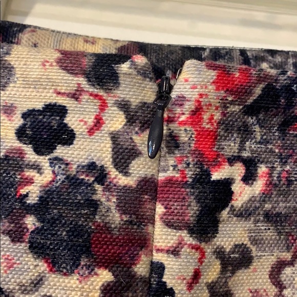 TALBOTS Beautiful Skirt - Picture 5 of 10